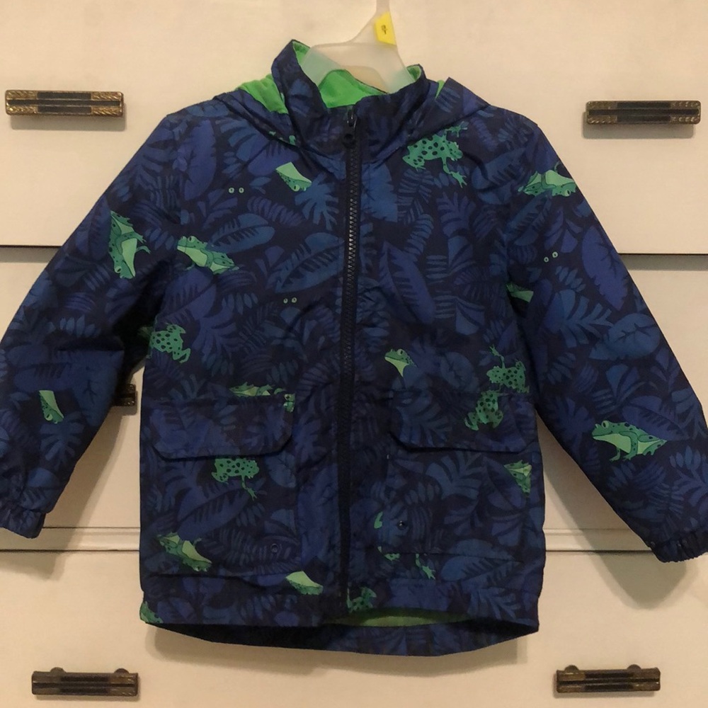 3T lightly lined, hooded rain coat